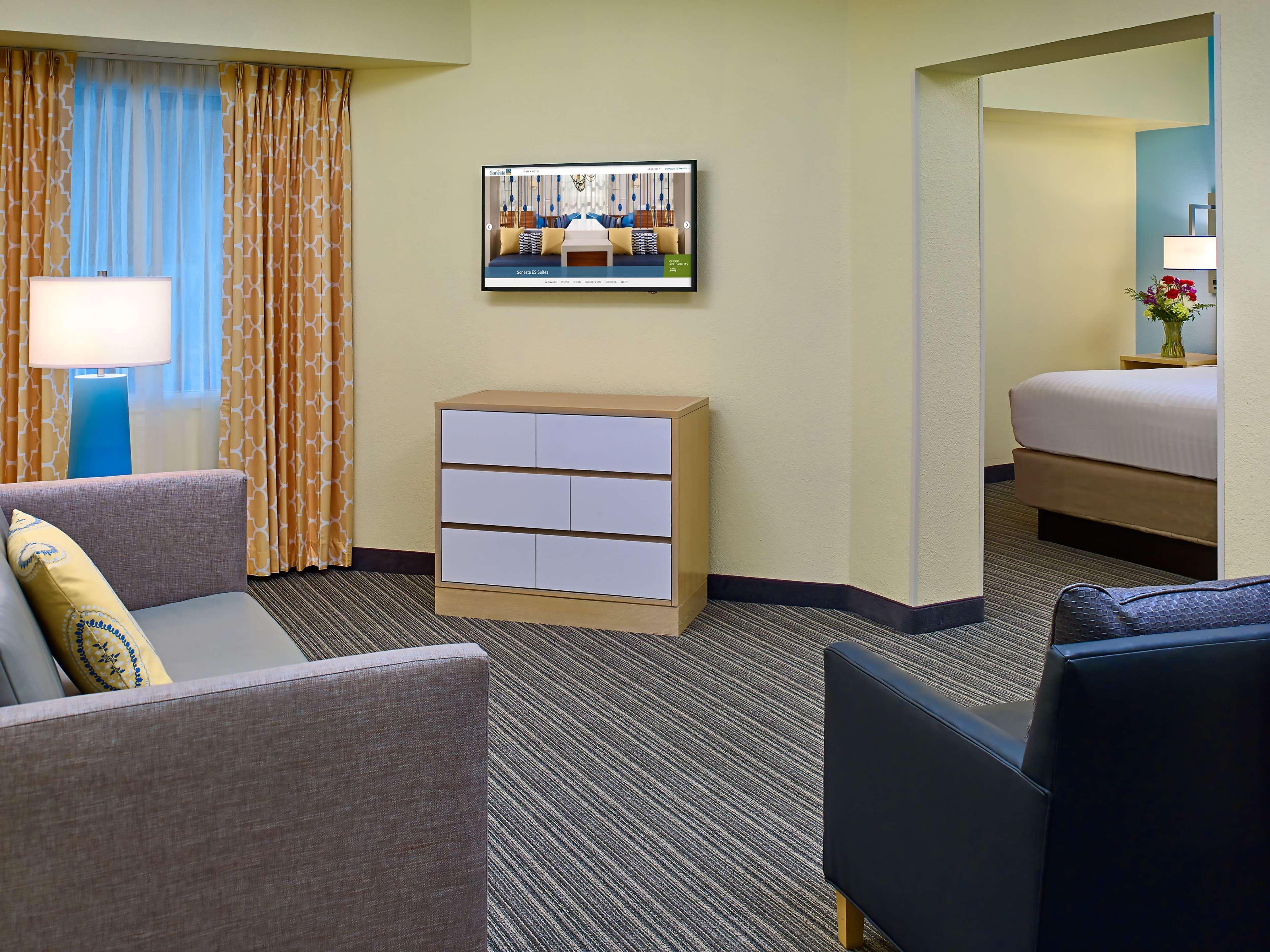 Sonesta Simply Suites Memphis East Poplar Pike Eksteriør bilde