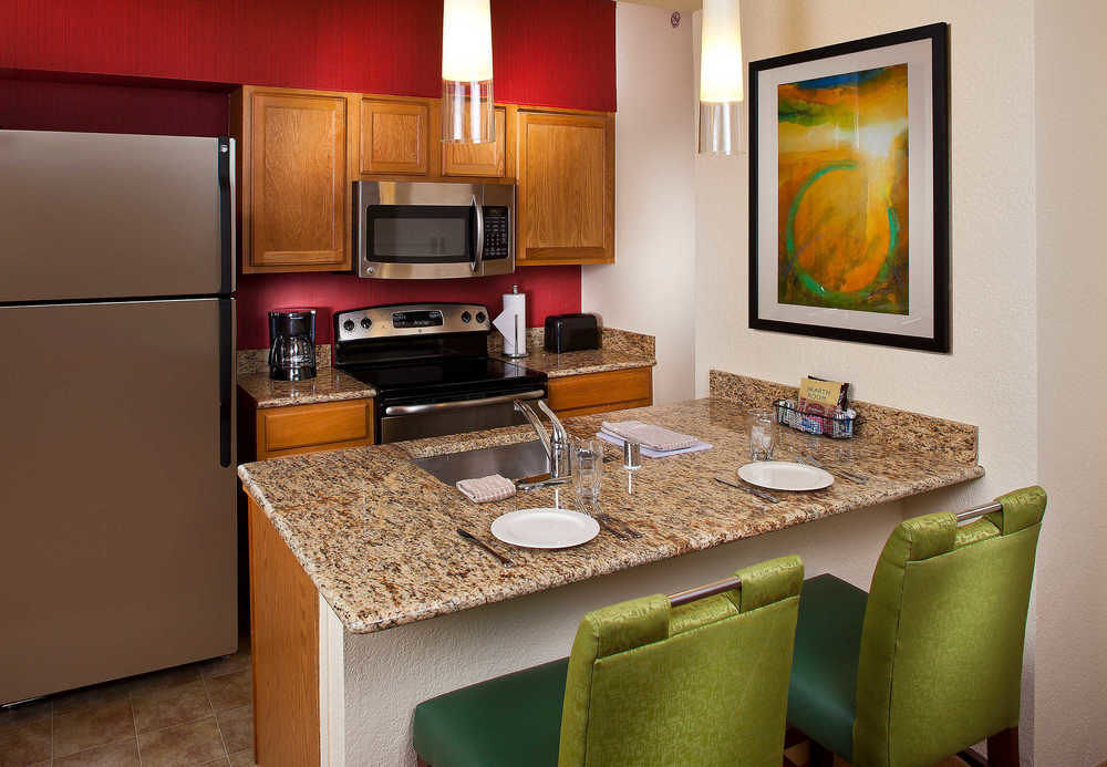Sonesta Simply Suites Memphis East Poplar Pike Eksteriør bilde